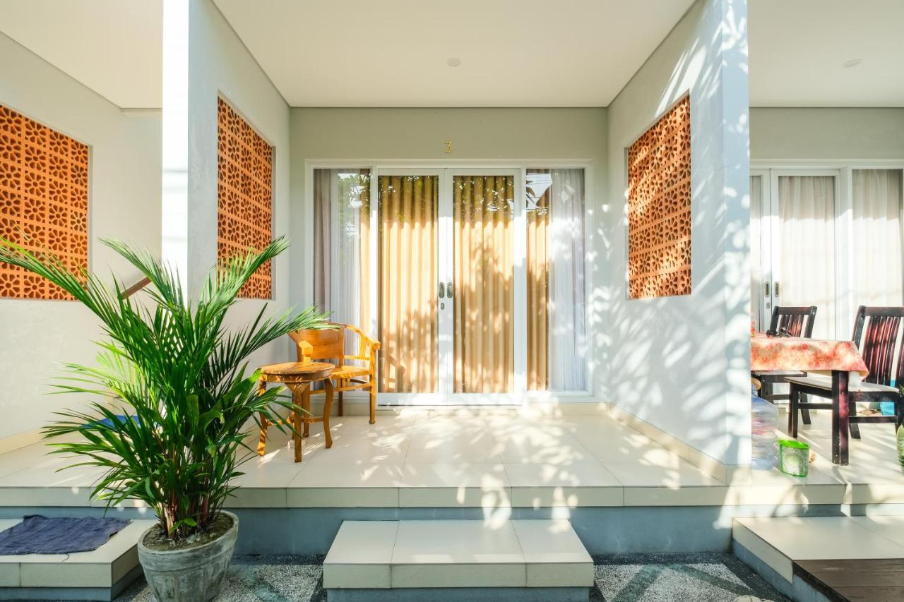 Dharma Guest House Seminyak Redpartner Exterior photo
